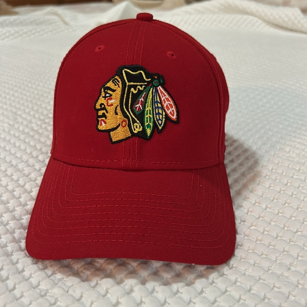 Blackhawks Hockey NHL Red New Era Adjustable Baseball Hat - Picture 3 of 10